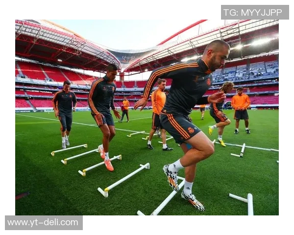 广州足球队在世界锦标赛中的耐力表现分析与点评