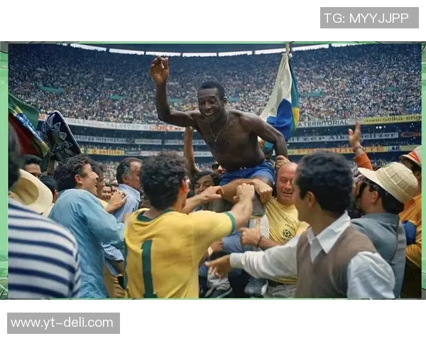 懒散足球明星的传奇人生与赛场背后的趣事揭秘