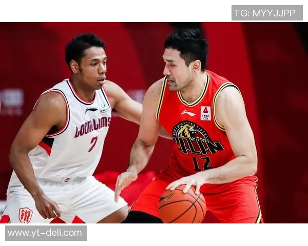 成都排球队以81分领跑精英赛积分榜展现强大实力