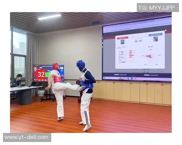 杭州足球队耐力分析与训练策略探讨助力球队提升竞技水平