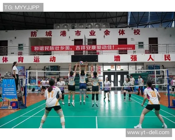 重庆排球队在邀请赛中的灵活性表现分析与点评 重庆排球队在邀请赛中的灵活性表现分析与点评